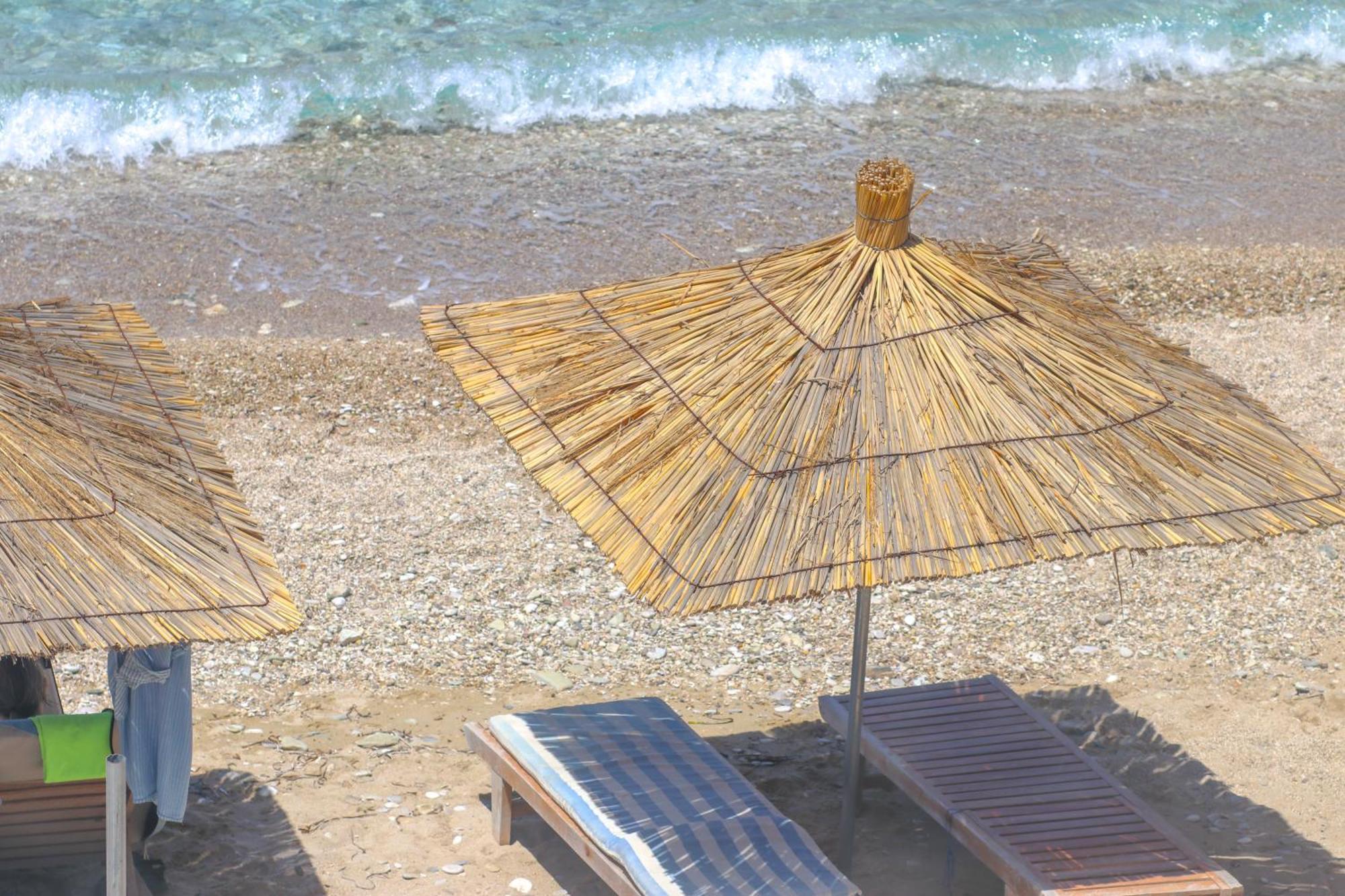 Emily'S Hotel Himare Exterior foto